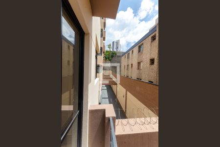 Sacada de apartamento à venda com 2 quartos, 55m² em Vila Palmeiras, São Paulo