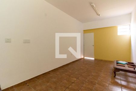 Casa à venda com 430m², 4 quartos e 4 vagas Casa à venda com 430m², 4 quartos e 4 vagasDeposito