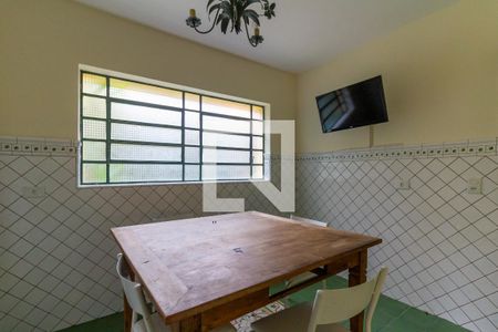 Casa à venda com 430m², 4 quartos e 4 vagas Casa à venda com 430m², 4 quartos e 4 vagasCopa