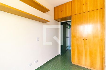 Casa à venda com 430m², 4 quartos e 4 vagas Casa à venda com 430m², 4 quartos e 4 vagasQuarto de Serviço