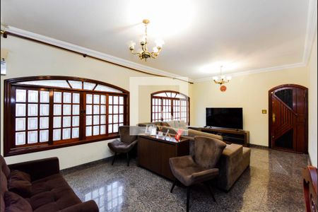 Sala de casa à venda com 3 quartos, 343m² em Jardim Santa Mena, Guarulhos