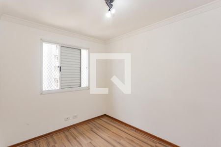 Quarto 1 de apartamento para alugar com 2 quartos, 47m² em Taboão, São Paulo