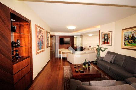 Sala de apartamento à venda com 4 quartos, 180m² em Serra, Belo Horizonte
