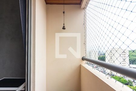 Sacada de apartamento para alugar com 3 quartos, 65m² em Continental, Osasco