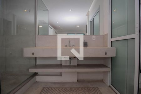 Banheiro da Suíte de apartamento à venda com 1 quarto, 58m² em Cerqueira César, São Paulo
