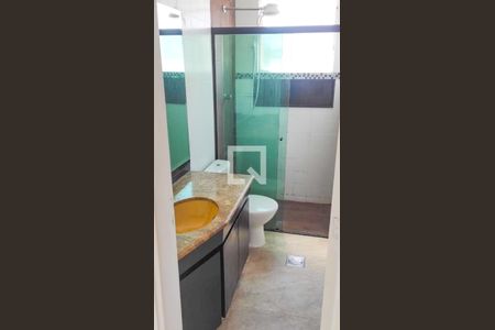 Banheiro de apartamento à venda com 2 quartos, 61m² em Sagrada Família, Belo Horizonte