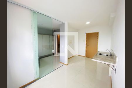 Sala/Cozinha de apartamento para alugar com 1 quarto, 27m² em Pituba, Salvador