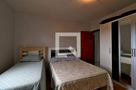 Quarto 1 de casa para alugar com 2 quartos, 160m² em Jardim Santa Cristina, Santo André