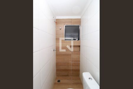 Banheiro de apartamento para alugar com 1 quarto, 45m² em Parque Edu Chaves, São Paulo