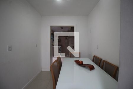 Sala de Jantar de casa de condomínio para alugar com 2 quartos, 70m² em Rio Branco, Canoas