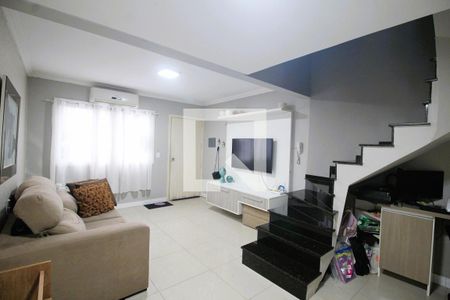 Casa de condomínio para alugar com 70m², 2 quartos e 1 vagaSala de TV
