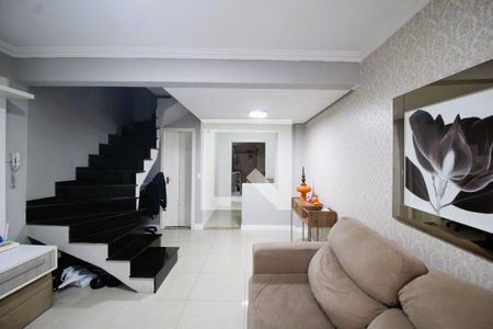Casa de condomínio à venda com 70m², 2 quartos e 1 vagaSala de TV