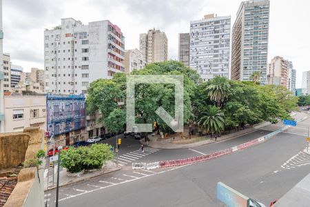 Vista da Varanda de kitnet/studio à venda com 1 quarto, 41m² em Centro Histórico, Porto Alegre