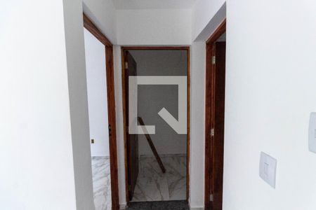 Corredor de apartamento à venda com 2 quartos, 41m² em Vila Granada, São Paulo