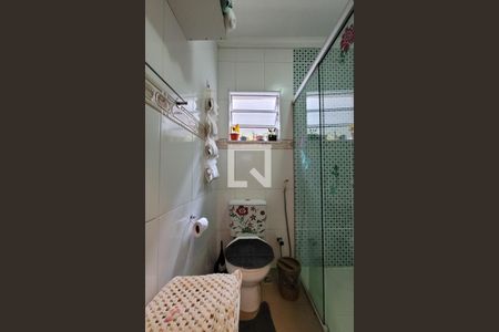 Banheiro de casa à venda com 3 quartos, 125m² em Jardim Marek, Santo André