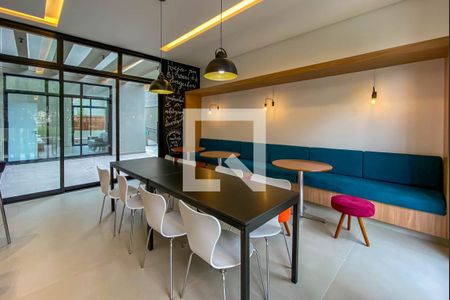 Apartamento à venda com 45m², 1 quarto e 1 vaga Apartamento à venda com 45m², 1 quarto e 1 vagaÁrea comum - Salão de festas