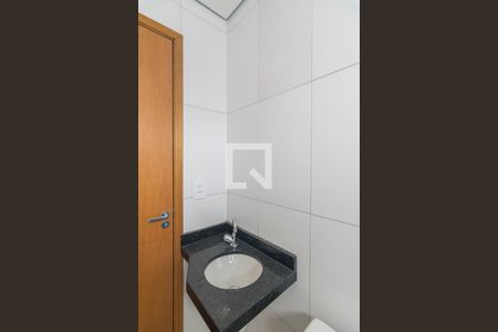 Banheiro da Suite de apartamento à venda com 2 quartos, 96m² em Vila Pires, Santo André