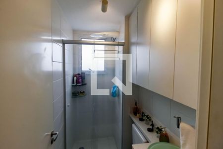 Banheiro de apartamento à venda com 2 quartos, 48m² em Vila Andrade, São Paulo