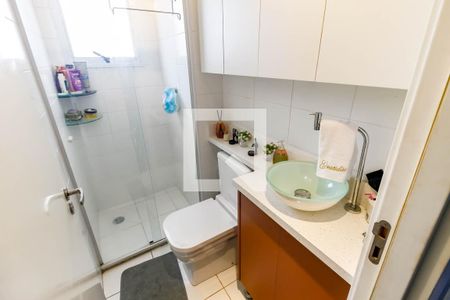 Banheiro de apartamento à venda com 2 quartos, 48m² em Vila Andrade, São Paulo