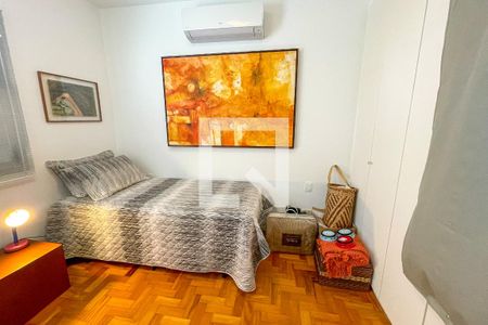 Quarto  de apartamento para alugar com 2 quartos, 84m² em Pinheiros, São Paulo