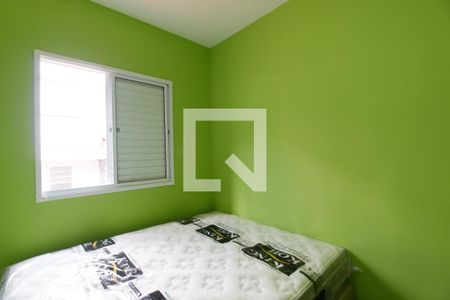 Quarto 1 de casa de condomínio para alugar com 2 quartos, 58m² em Vila Monte Serrat, Cotia