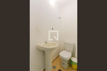 Lavabo de casa à venda com 2 quartos, 75m² em Jardim Ivana, São Paulo