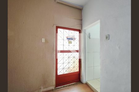 Entrada de casa para alugar com 1 quarto, 55m² em Grajaú, Rio de Janeiro