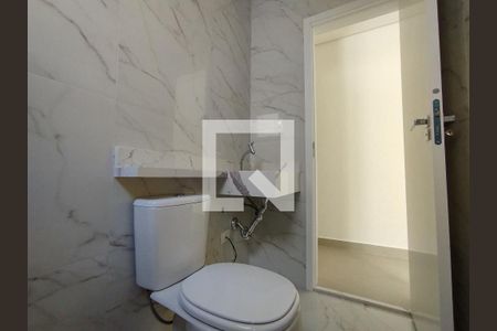 Apartamento à venda com 79m², 3 quartos e 2 vagas Apartamento à venda com 79m², 3 quartos e 2 vagasBanheiro Social