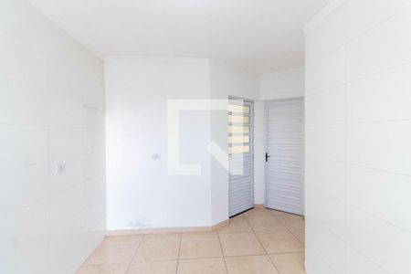 Sala/Cozinha de casa para alugar com 1 quarto, 35m² em Vila Silvia, São Paulo