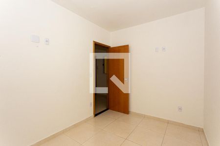 Quarto 1 de apartamento para alugar com 2 quartos, 35m² em Vila Sao Geraldo, São Paulo