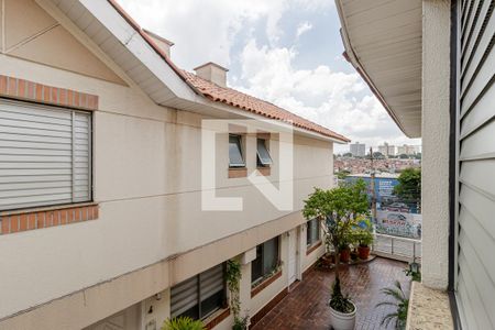 Vista da Suíte 2 de casa de condomínio à venda com 3 quartos, 140m² em Vila das Mercês, São Paulo