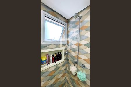 Apartamento à venda com 122m², 3 quartos e 2 vagas Apartamento à venda com 122m², 3 quartos e 2 vagasBanheiro da Suíte 2