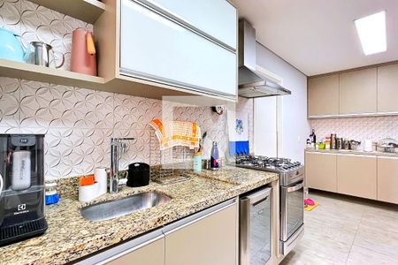 Cozinha de apartamento à venda com 3 quartos, 122m² em Jardim Flor da Montanha, Guarulhos