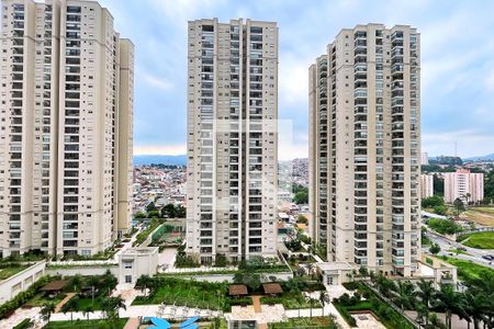 Apartamento à venda com 122m², 3 quartos e 2 vagas Apartamento à venda com 122m², 3 quartos e 2 vagasVista da Suíte 3