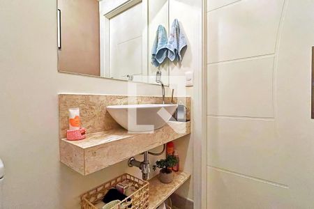 Apartamento à venda com 122m², 3 quartos e 2 vagas Apartamento à venda com 122m², 3 quartos e 2 vagasLavabo