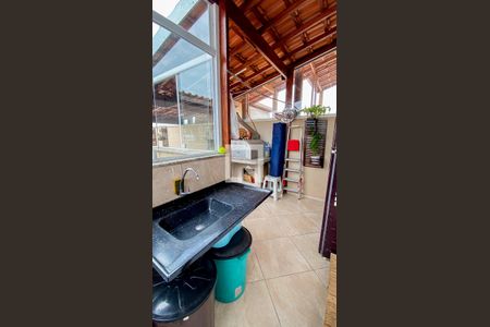 Apartamento à venda com 84m², 2 quartos e 1 vaga Apartamento à venda com 84m², 2 quartos e 1 vagaCobertura - Área de Serviço