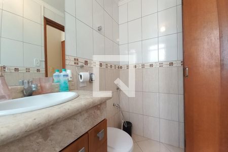 Banheiro de apartamento para alugar com 1 quarto, 49m² em Botafogo, Campinas