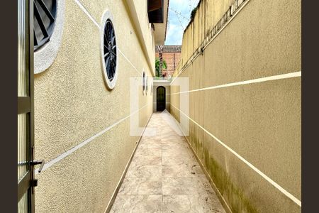 Casa à venda com 437m², 3 quartos e 4 vagas Casa à venda com 437m², 3 quartos e 4 vagasQuintal