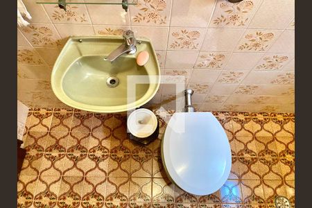 Casa à venda com 437m², 3 quartos e 4 vagas Casa à venda com 437m², 3 quartos e 4 vagasBanheiro