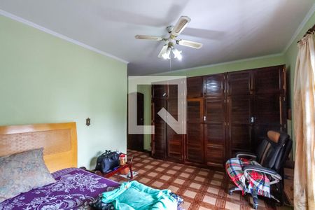 Suíte de casa à venda com 3 quartos, 220m² em Vila Alves Dias, São Bernardo do Campo