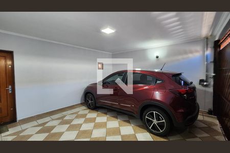 Casa à venda com 223m², 3 quartos e 2 vagas Casa à venda com 223m², 3 quartos e 2 vagasGaragem