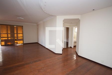 Apartamento para alugar com 432m², 5 quartos e 4 vagasSala
