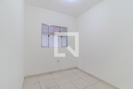 Quarto 1 de kitnet/studio para alugar com 2 quartos, 30m² em Jardim Record, Taboão da Serra