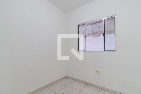 Quarto 1 de kitnet/studio para alugar com 2 quartos, 30m² em Jardim Record, Taboão da Serra