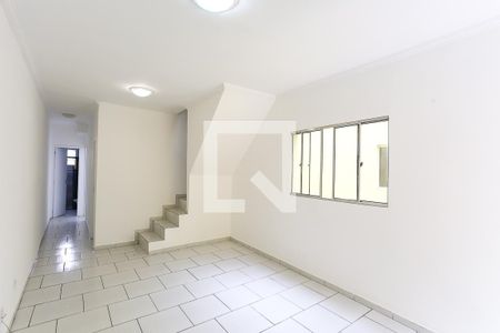 Sala / Cozinha de apartamento para alugar com 3 quartos, 95m² em Parque Assuncao, Taboão da Serra