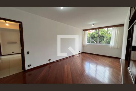 Apartamento à venda com 107m², 3 quartos e 1 vagaSala