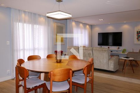 Apartamento à venda com 159m², 4 quartos e 2 vagasSala de Jantar