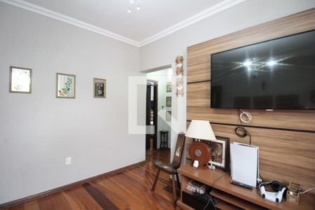 Sala de TV de casa à venda com 5 quartos, 332m² em Planalto, Belo Horizonte