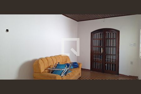 Sala de casa para alugar com 3 quartos, 180m² em Nova Mirim, Praia Grande