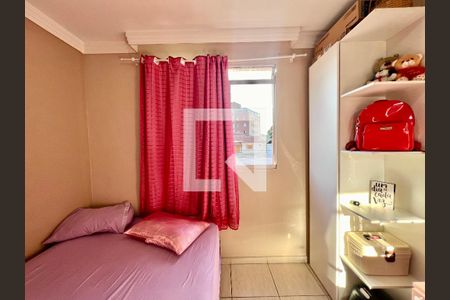 Quarto de apartamento à venda com 2 quartos, 90m² em Alvorada, Contagem